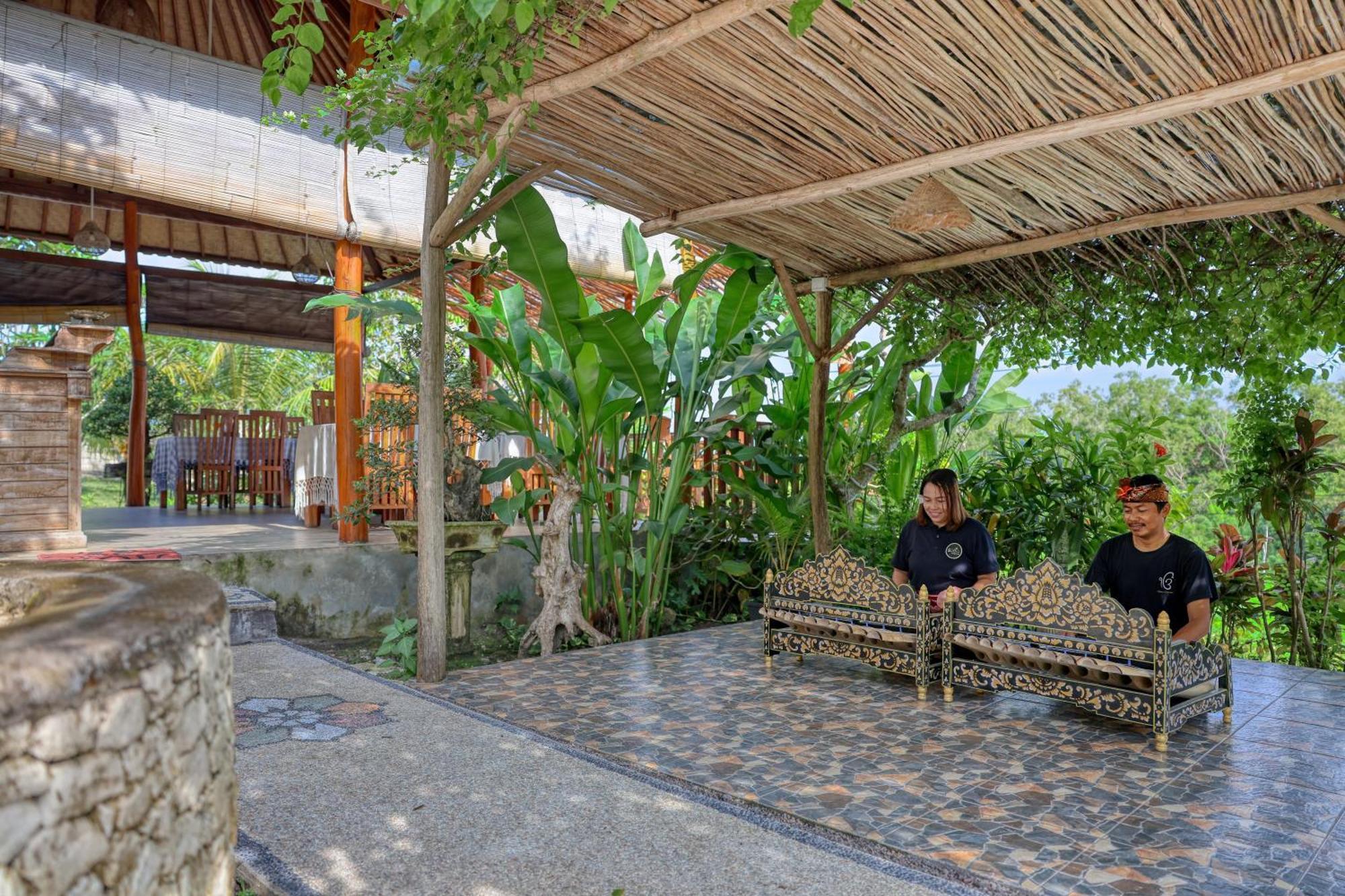 Bagia Bungalows Batumadeg Exteriér fotografie